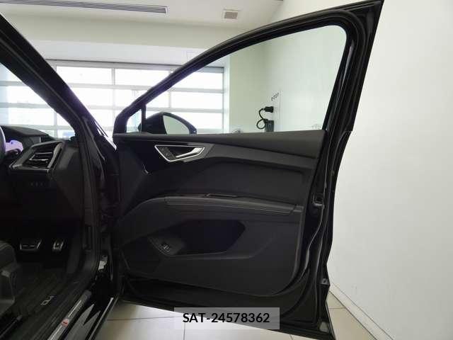 Audi Q4 E-TRON 2023-11 8878753-24