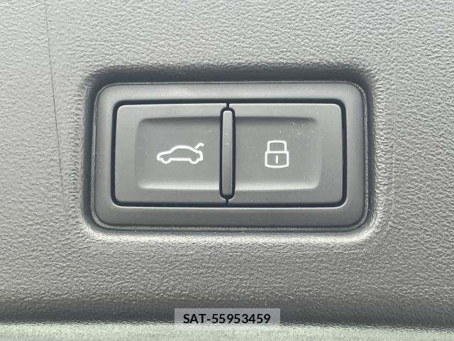 Audi Q4 E-TRON 2023-09 7453023-9
