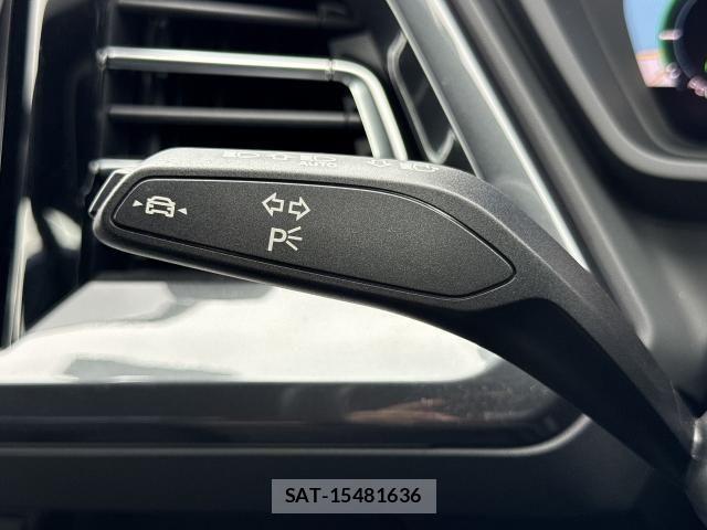 Audi Q4 E-TRON 2023-06 7875365-9