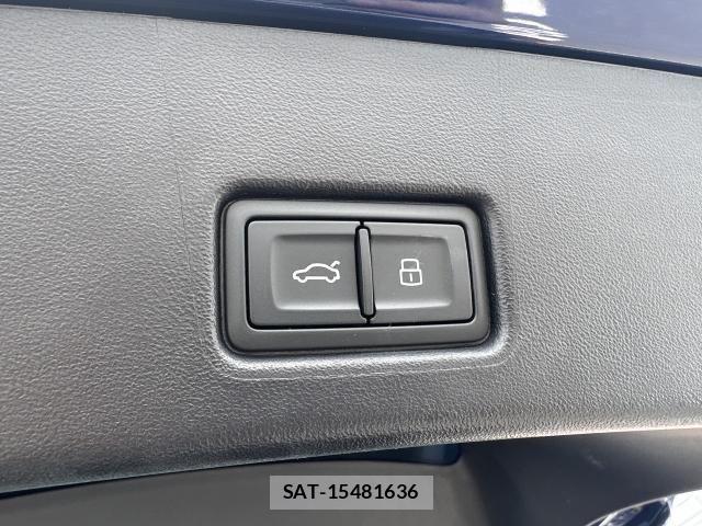 Audi Q4 E-TRON 2023-06 7875365-29