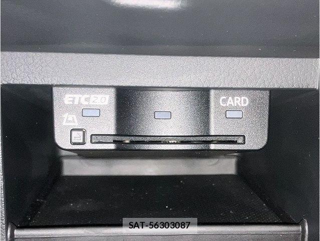 Audi Q5 2019-08 1051572-9