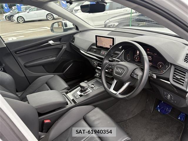Audi Q5 2020-10 1280653-11