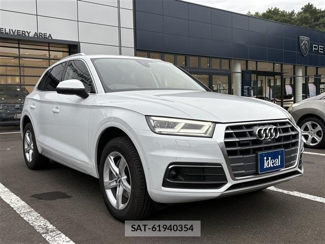 Audi Q5 2020-10 1280653-2