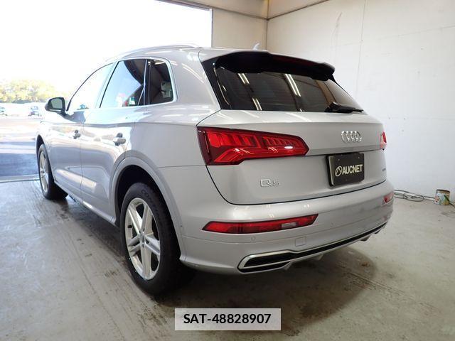 Audi Q5 2019-06 1542659-2