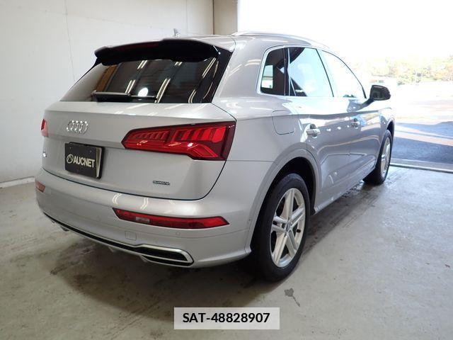 Audi Q5 2019-06 1542659-7