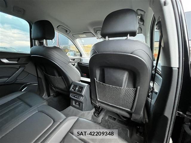 Audi Q5 2020-11 1822596-14