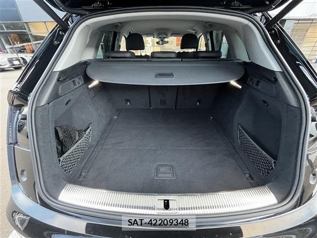 Audi Q5 2020-11 1822596-16