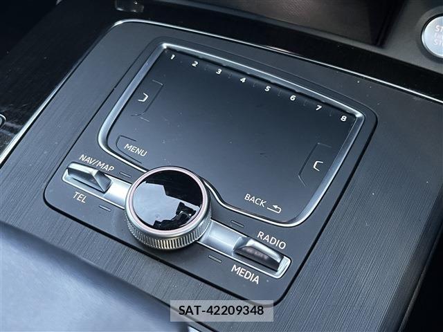 Audi Q5 2020-11 1822596-29