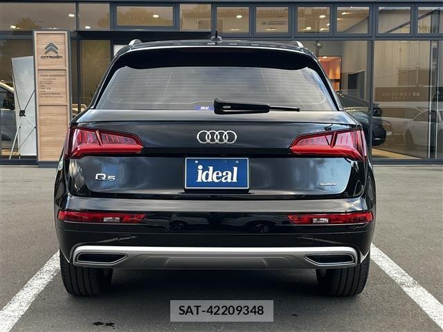 Audi Q5 2020-11 1822596-5