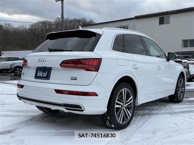 Audi Q5 2017-10 1822599-4