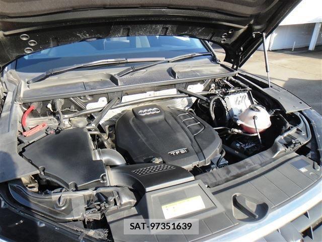 Audi Q5 2018-07 1868626-9