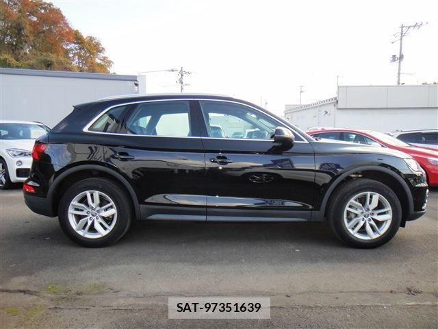 Audi Q5 2018-07 1868626-3