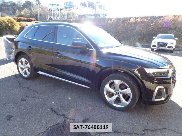 Audi Q5 2021-03 2006398-3