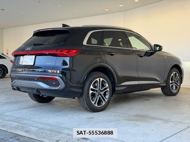 Audi Q5 2025-10 2660002-2
