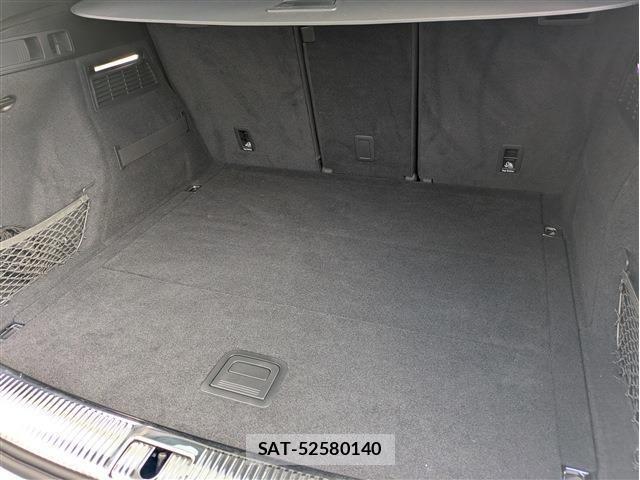 Audi Q5 2020-10 4930128-23