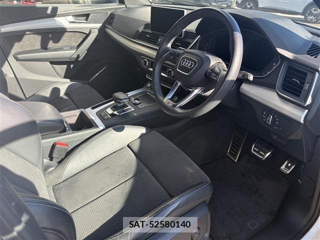 Audi Q5 2020-10 4930128-3