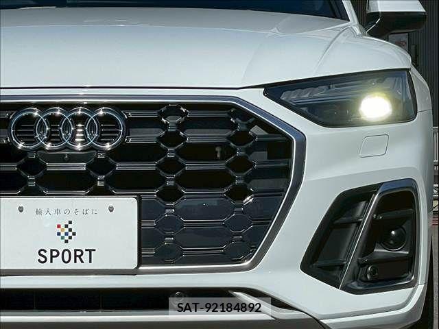 Audi Q5 2021-10 5860366-19