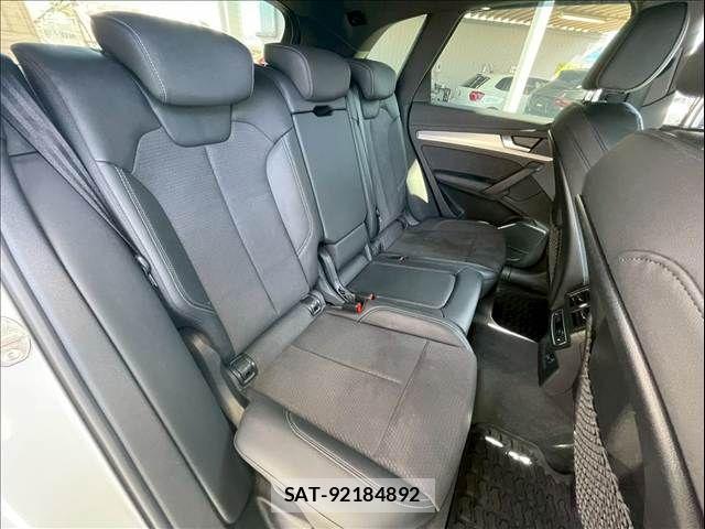 Audi Q5 2021-10 5860366-6
