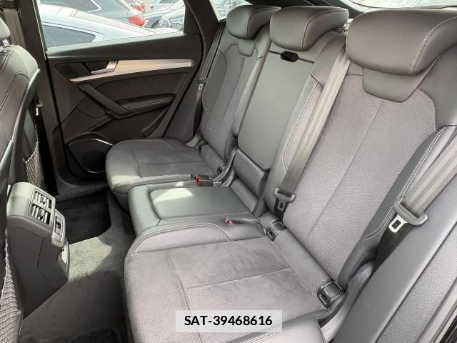 Audi Q5 2022-09 6009658-14