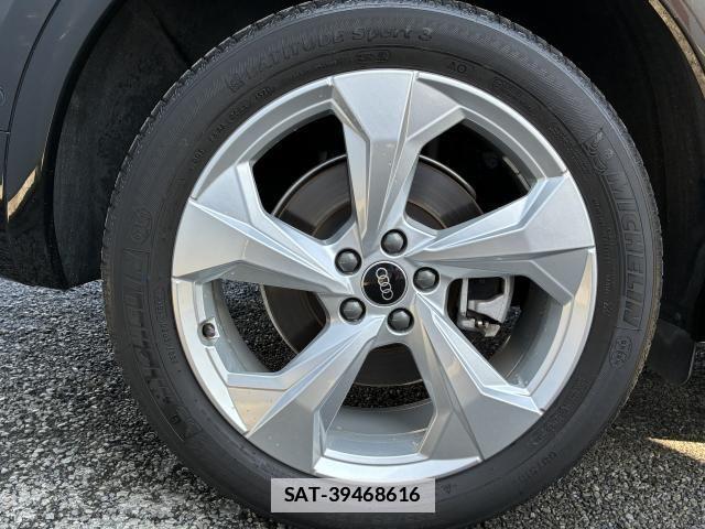 Audi Q5 2022-09 6009658-22