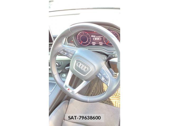 Audi Q5 2020-03 6009669-10