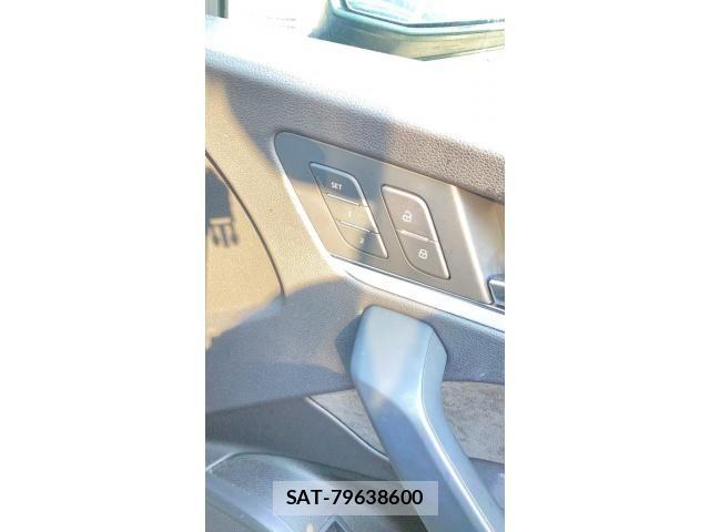 Audi Q5 2020-03 6009669-6