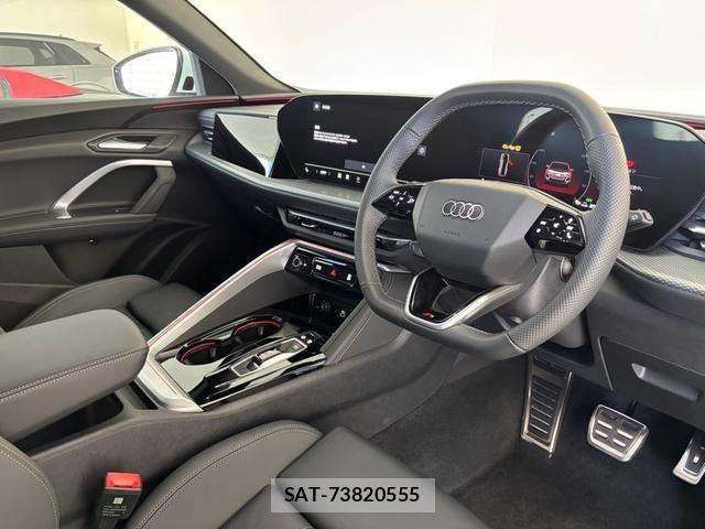 Audi Q5 2025-09 6009648-1