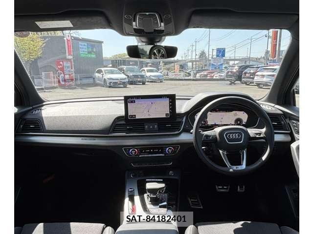 Audi Q5 2024-10 6271199-12