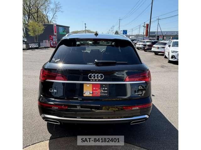 Audi Q5 2024-10 6271199-4
