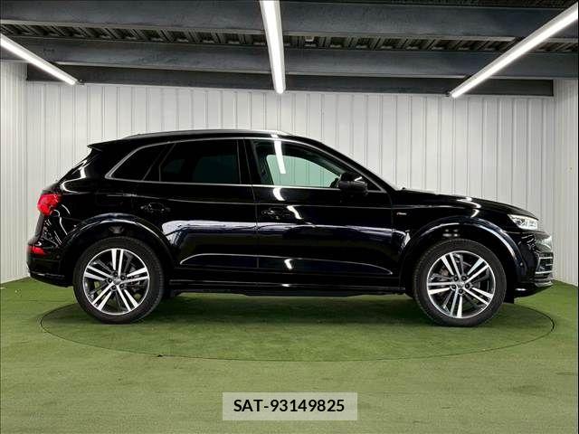Audi Q5 2019-09 6275763-14
