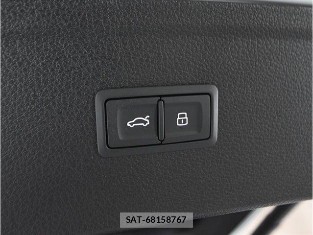 Audi Q5 2023-10 6275762-13