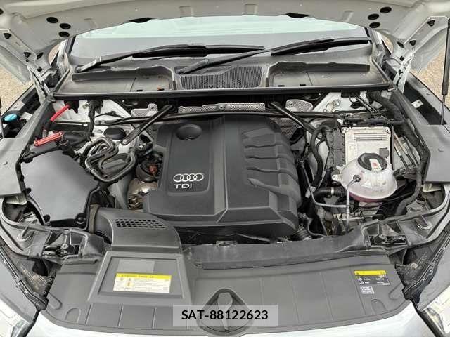 Audi Q5 2019-09 6610632-9