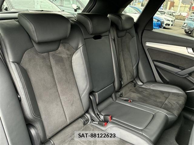 Audi Q5 2019-09 6610632-14