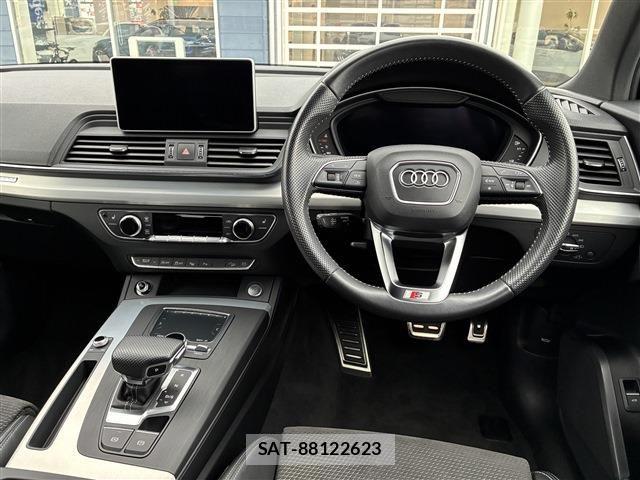 Audi Q5 2019-09 6610632-17