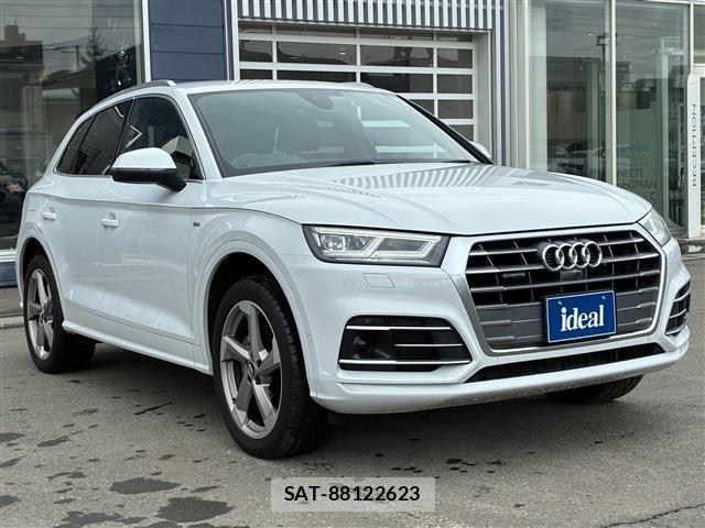 Audi Q5 2019-09 6610632-2