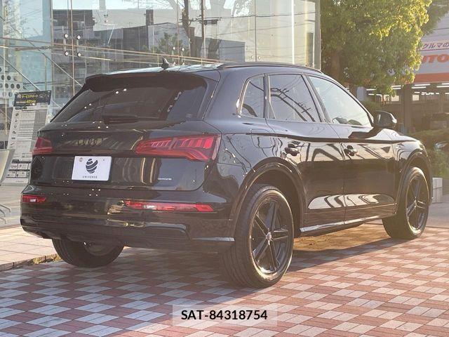 Audi Q5 2020-10 6670345-17