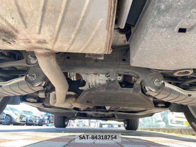 Audi Q5 2020-10 6670345-18