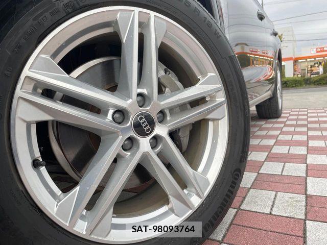 Audi Q5 2023-02 6670333-13