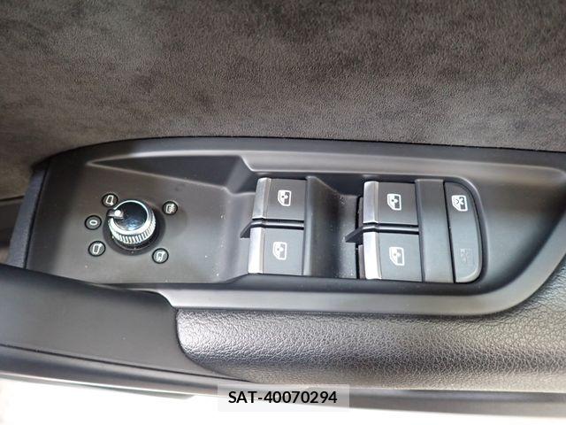 Audi Q5 2019-11 6813821-20
