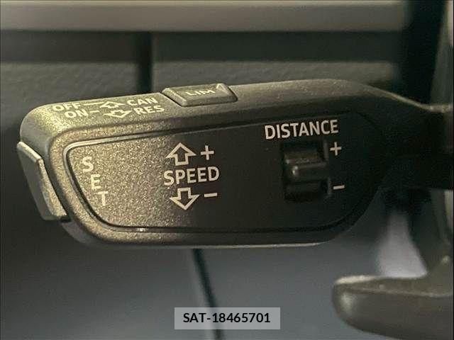 Audi Q5 2021-12 6813816-10