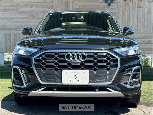 Audi Q5 2021-12 6813816-12