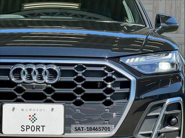 Audi Q5 2021-12 6813816-19