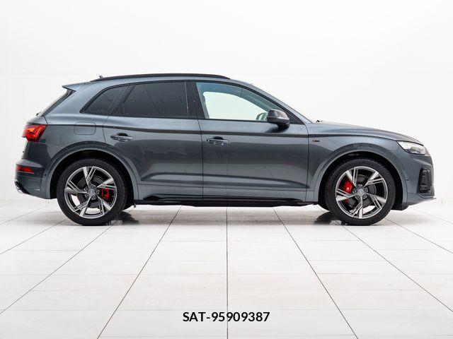 Audi Q5 2021-05 6813815-11