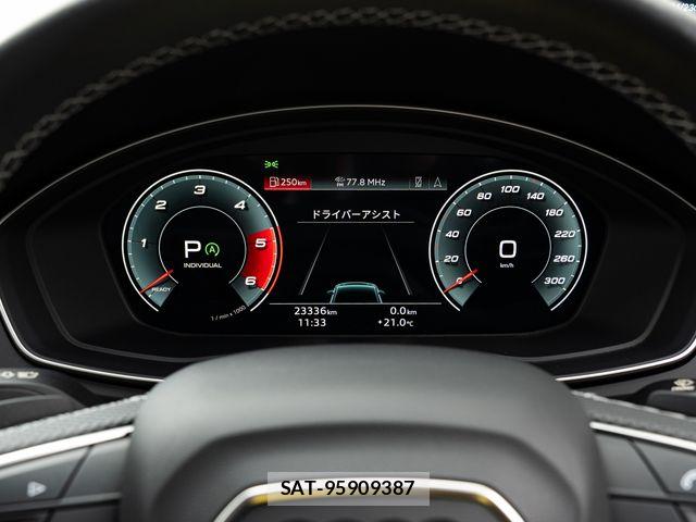 Audi Q5 2021-05 6813815-18