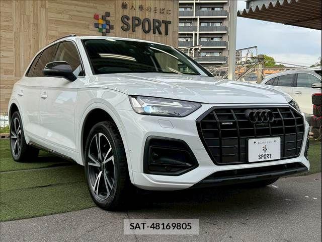 Audi Q5 2023-03 6813814-15