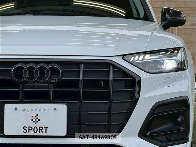 Audi Q5 2023-03 6813814-19