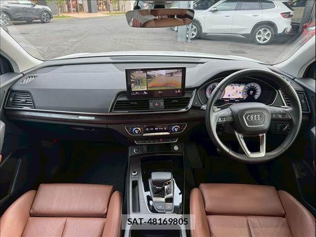 Audi Q5 2023-03 6813814-2