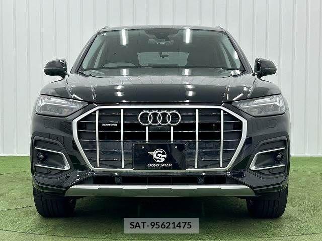 Audi Q5 2021-08 6989244-11