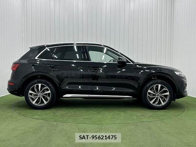 Audi Q5 2021-08 6989244-14