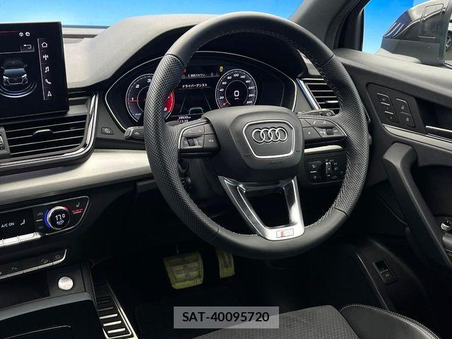 Audi Q5 2021-02 7057516-7